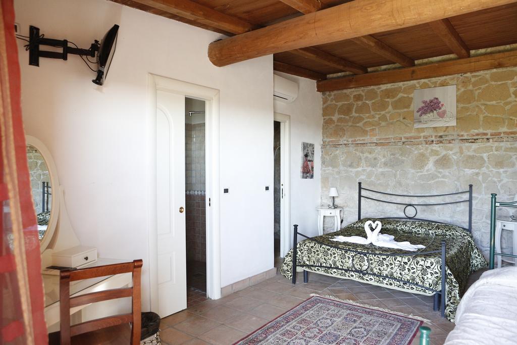 Farm stay Il Borgo Ariccia Resort *